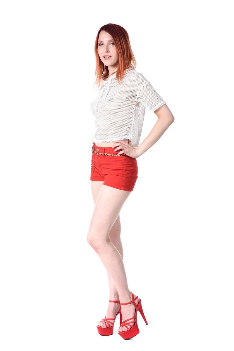 Фаина, 24